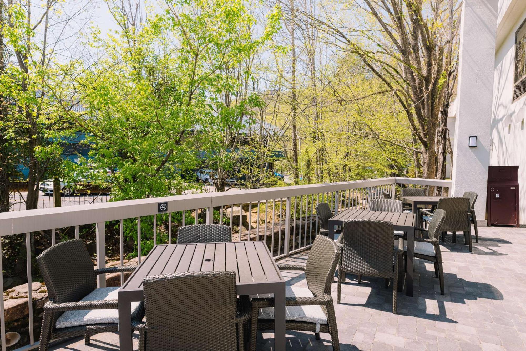 Hampton Inn Gatlinburg Bagian luar foto