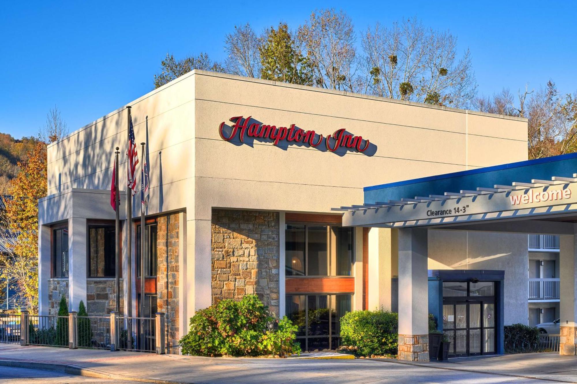 Hampton Inn Gatlinburg Bagian luar foto